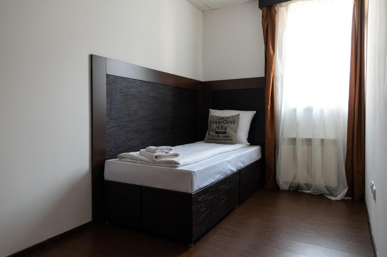 Citadela Suites - Free Parking ซาราเยโว ภายนอก รูปภาพ