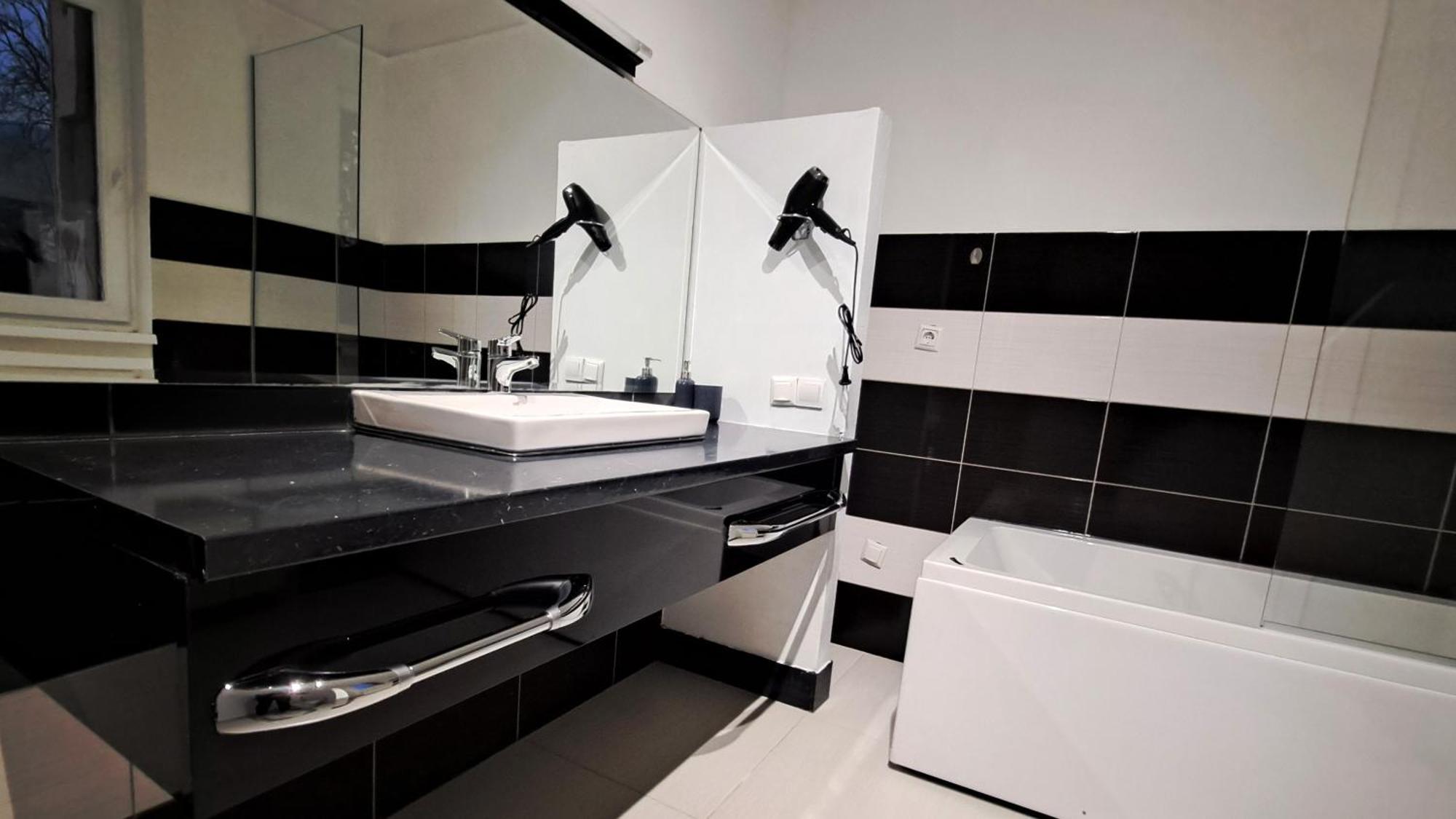 Citadela Suites - Free Parking ซาราเยโว ภายนอก รูปภาพ