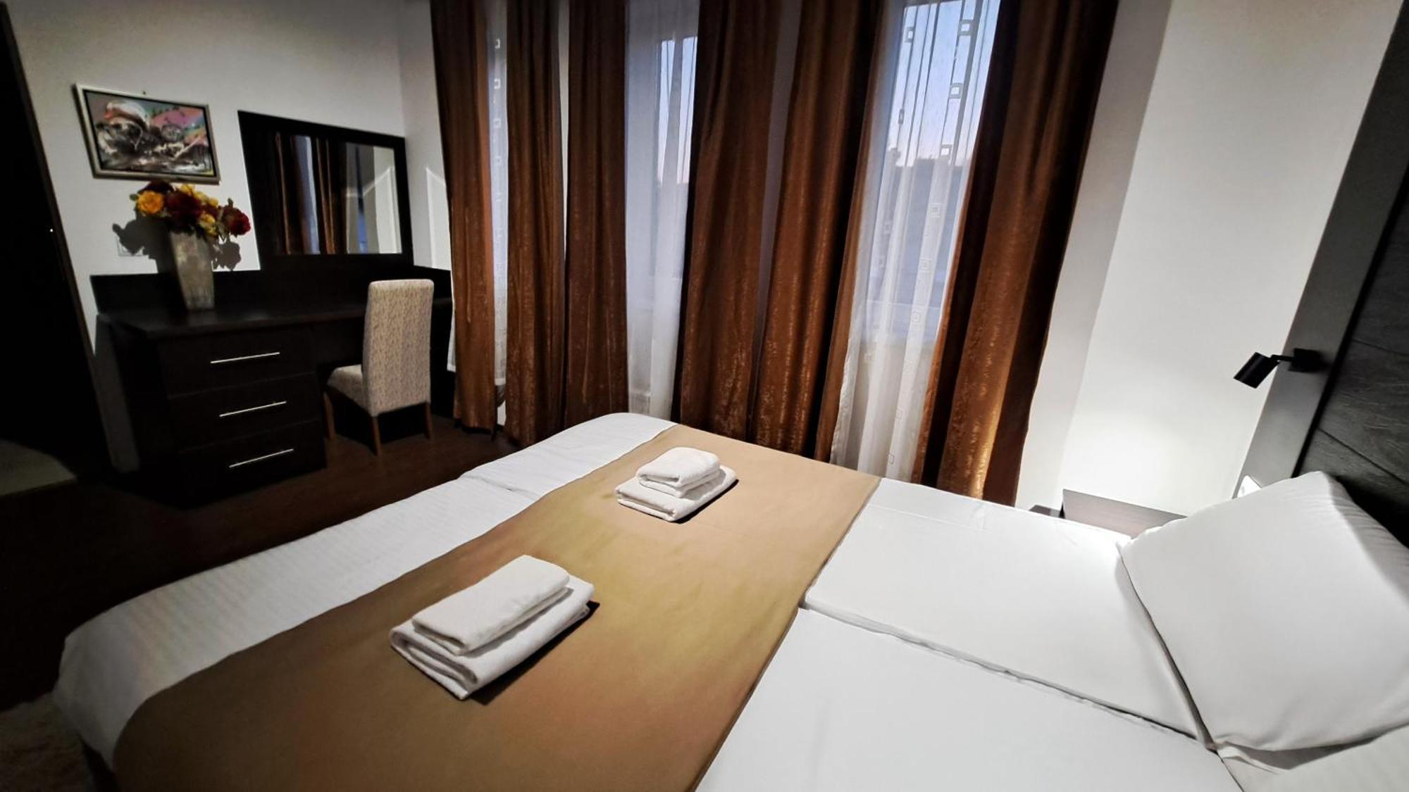 Citadela Suites - Free Parking ซาราเยโว ภายนอก รูปภาพ