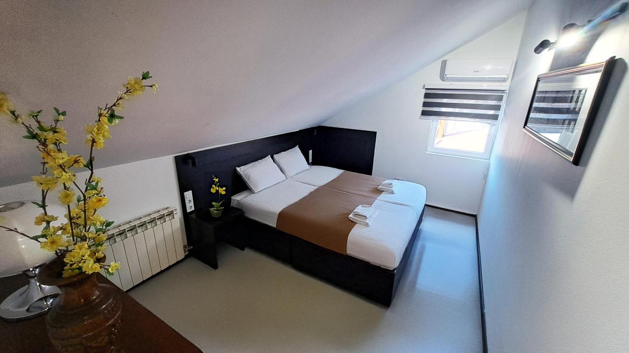 Citadela Suites - Free Parking ซาราเยโว ภายนอก รูปภาพ