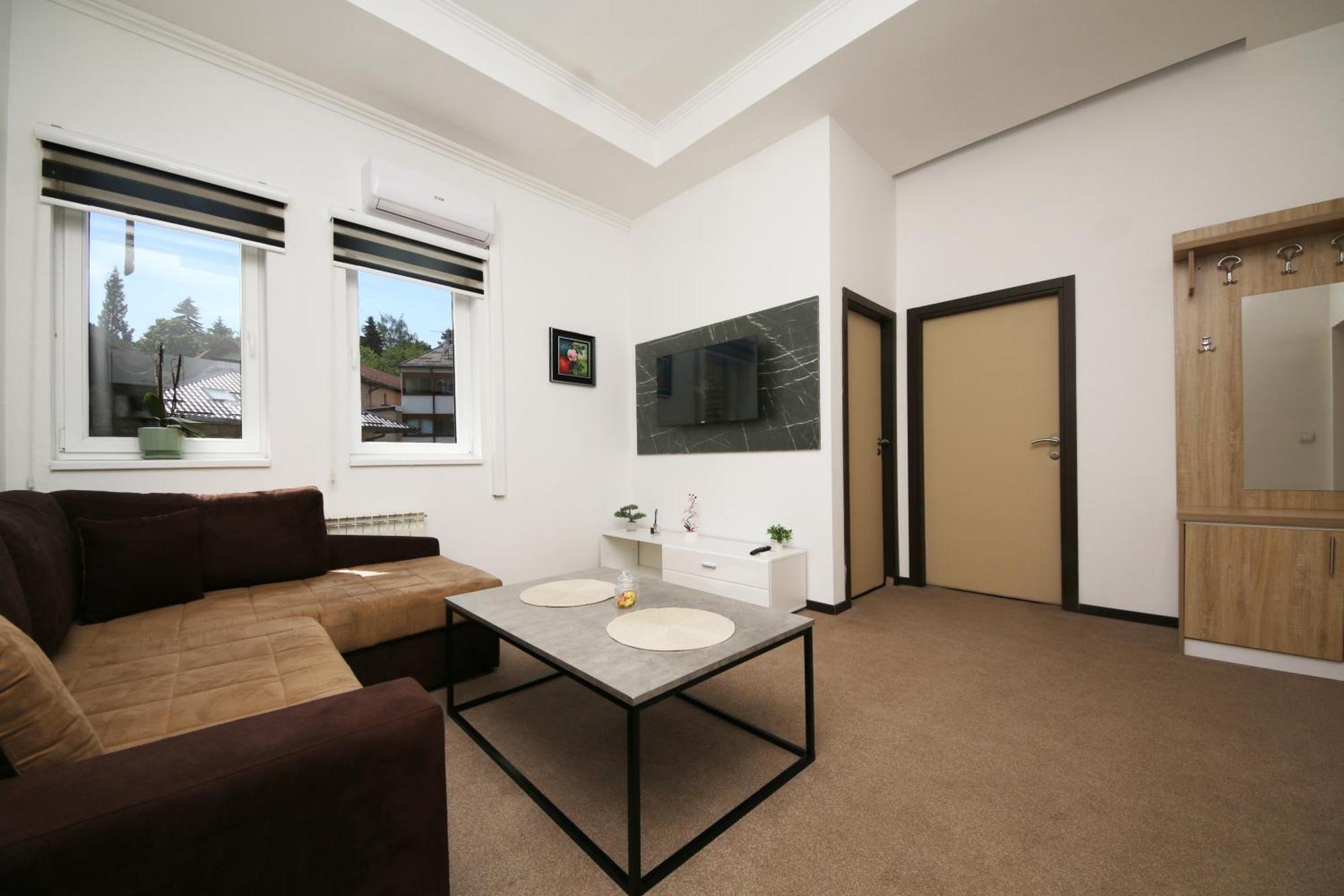 Citadela Suites - Free Parking ซาราเยโว ภายนอก รูปภาพ